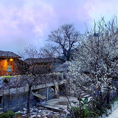 Nha Co Lao Xa Homestay Hmong & Bungalow Air Conditioner ส่งวัน ภายนอก รูปภาพ