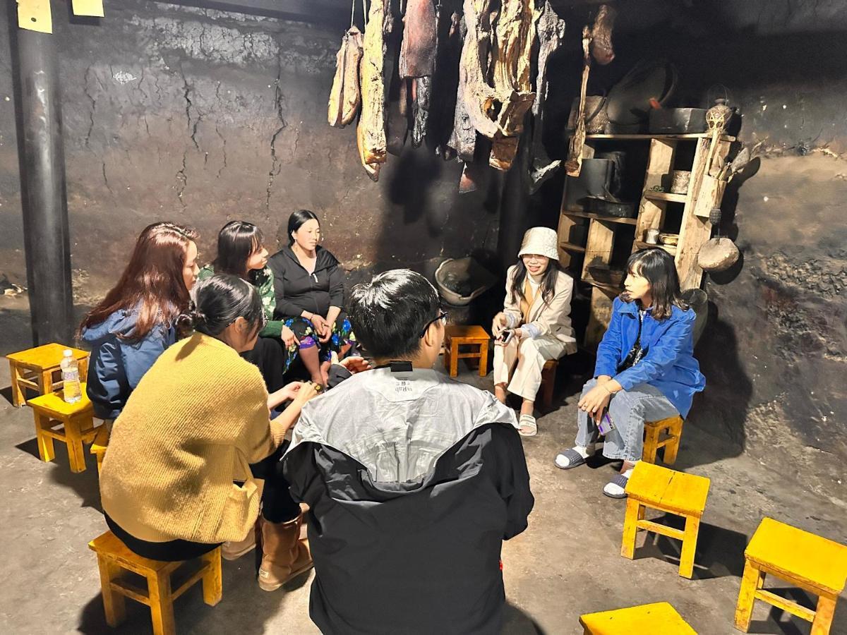 Nha Co Lao Xa Homestay Hmong & Bungalow Air Conditioner ส่งวัน ภายนอก รูปภาพ