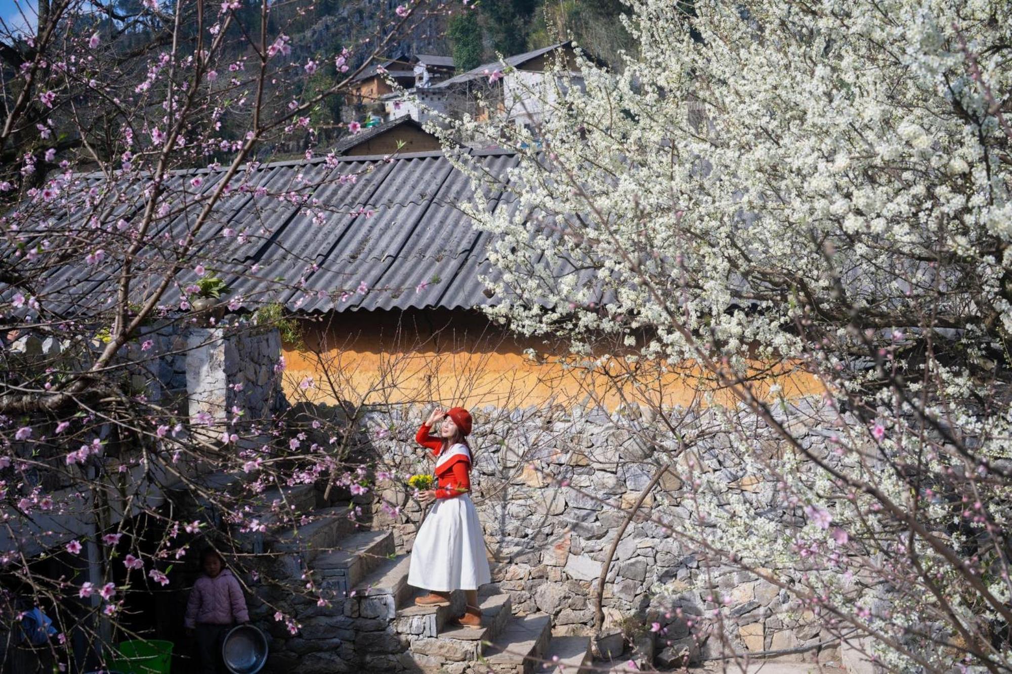 Nha Co Lao Xa Homestay Hmong & Bungalow Air Conditioner ส่งวัน ภายนอก รูปภาพ