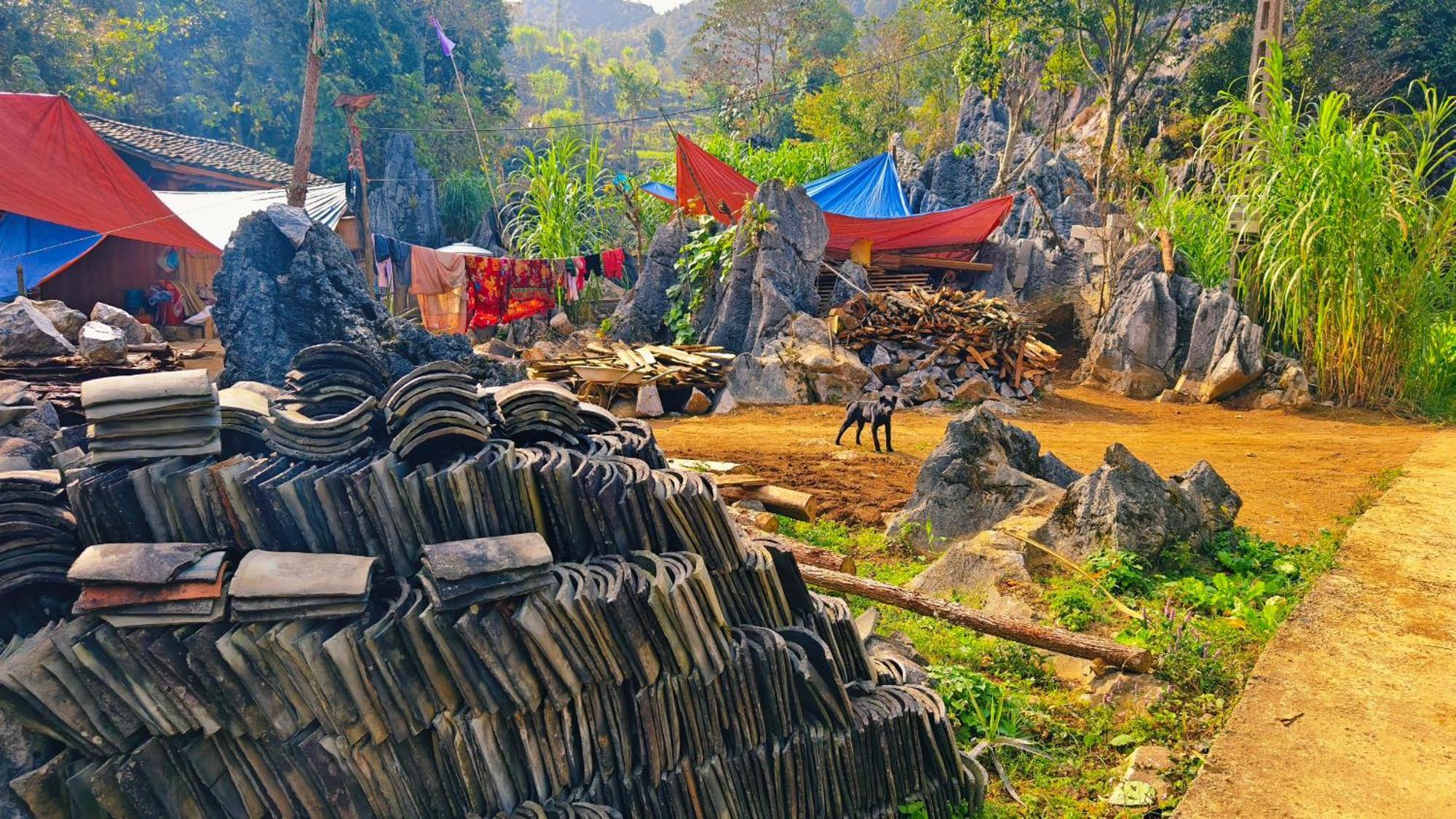 Nha Co Lao Xa Homestay Hmong & Bungalow Air Conditioner ส่งวัน ภายนอก รูปภาพ