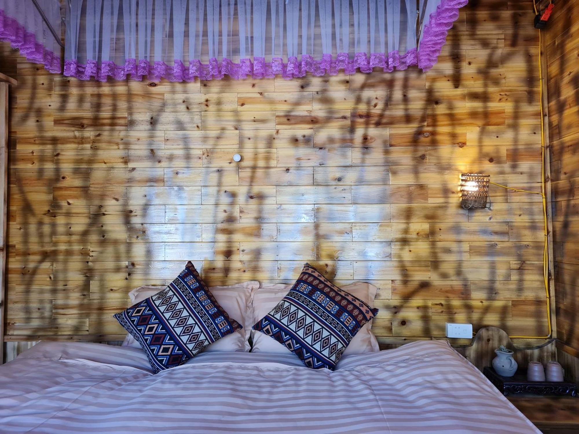 Nha Co Lao Xa Homestay Hmong & Bungalow Air Conditioner ส่งวัน ภายนอก รูปภาพ