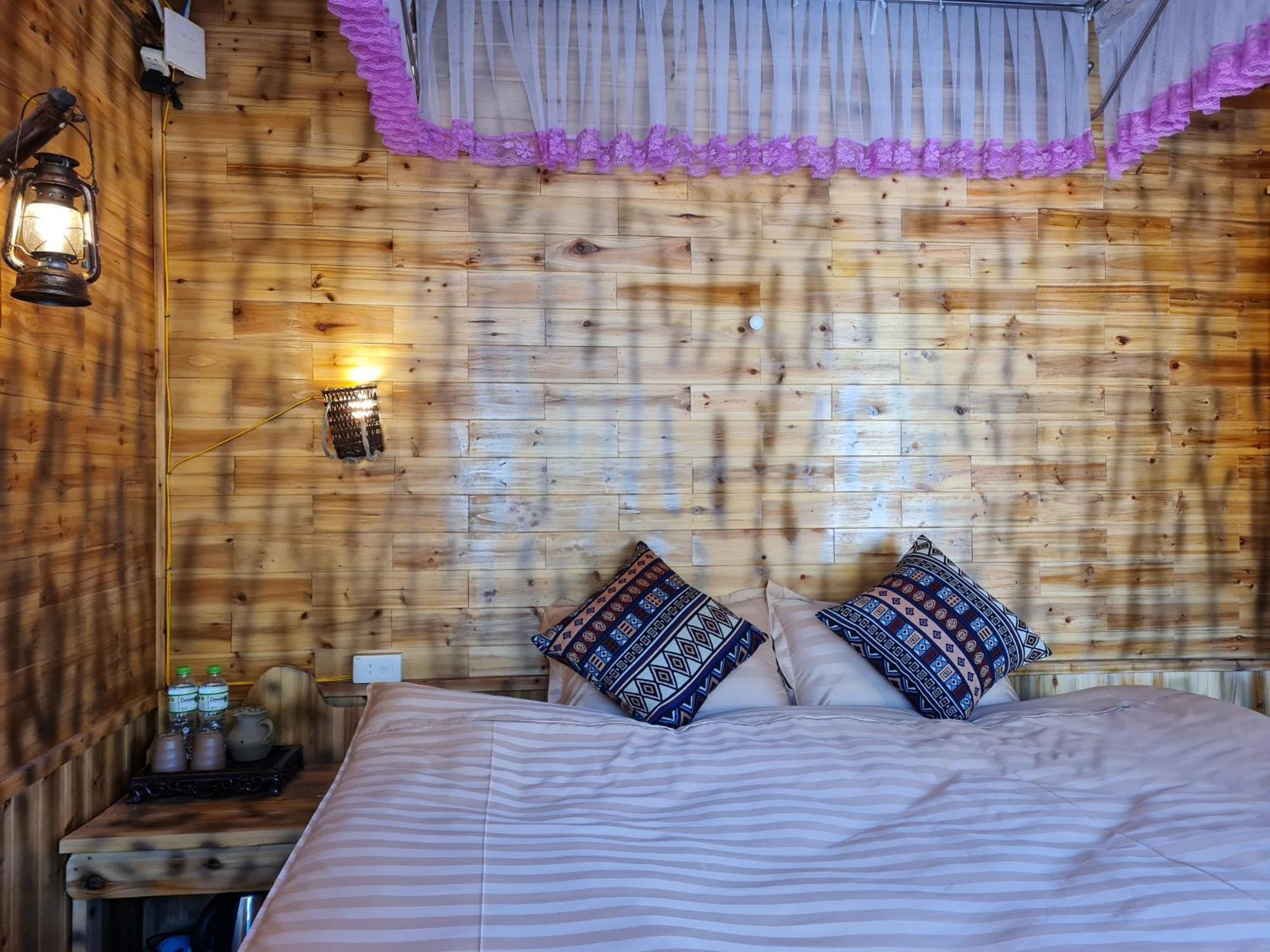 Nha Co Lao Xa Homestay Hmong & Bungalow Air Conditioner ส่งวัน ภายนอก รูปภาพ